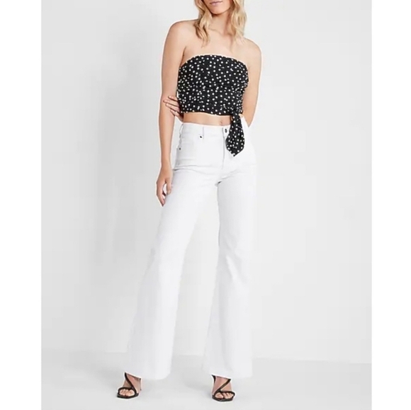 🛍 NWT Express 70s Flare Mid-rise white denim jeans size 12 short - Picture 1 of 15